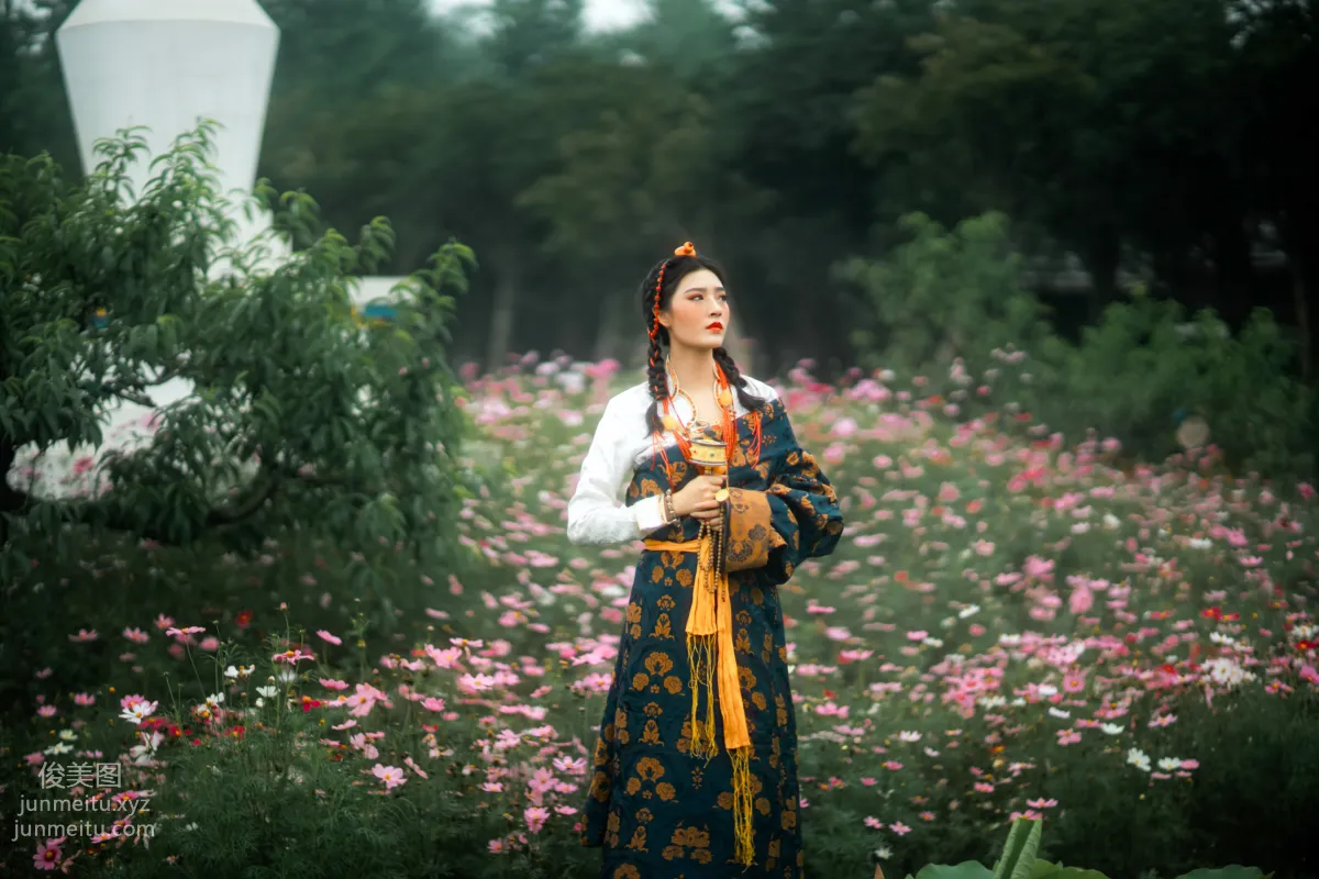 Ming Yue: YiTuYu photo 9