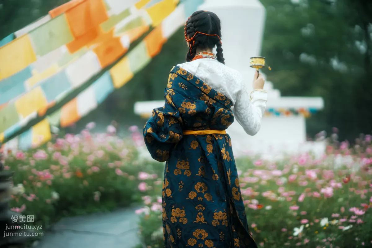Ming Yue: YiTuYu photo 24