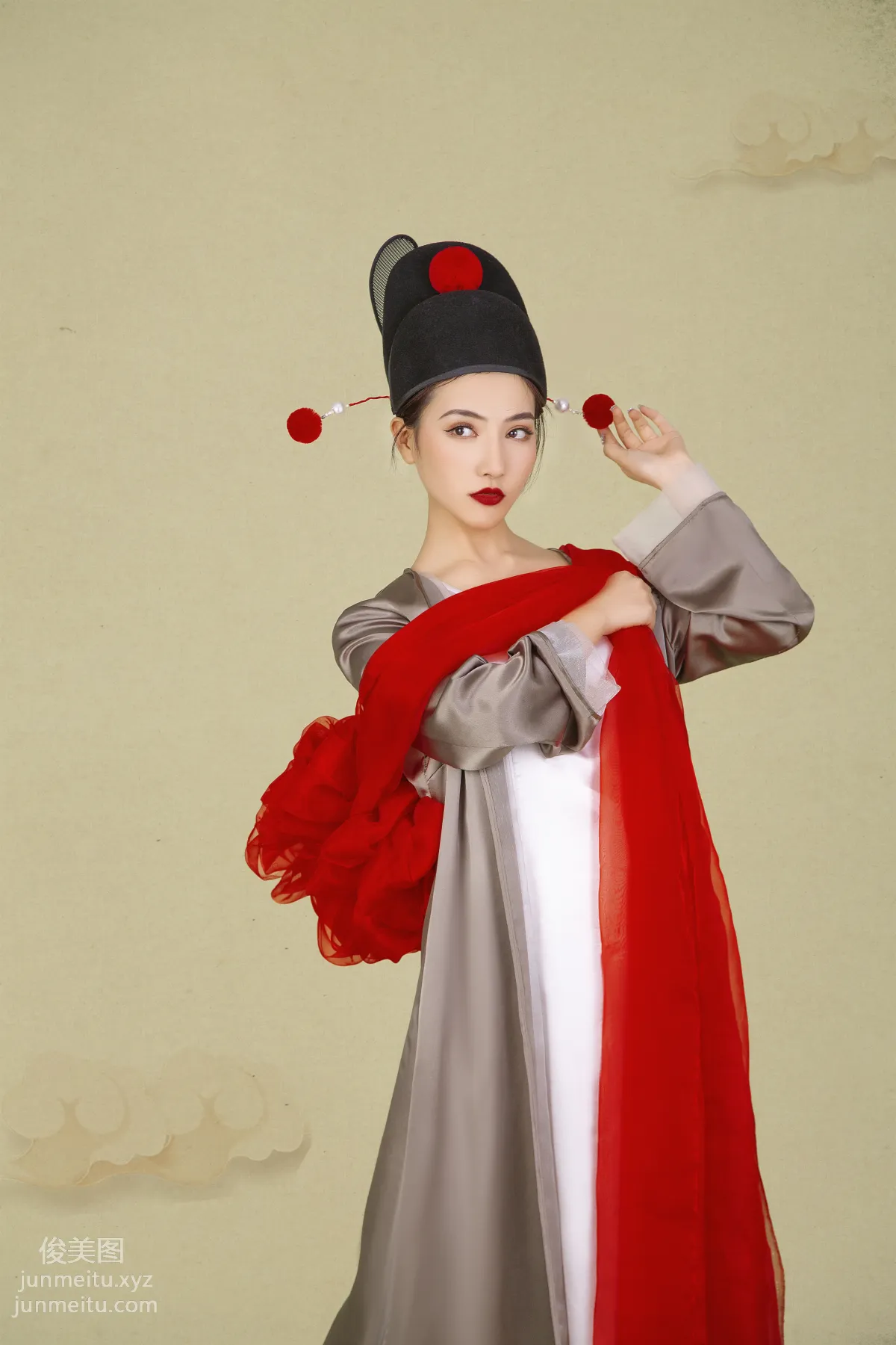 Wei Bao: YiTuYu photo 2