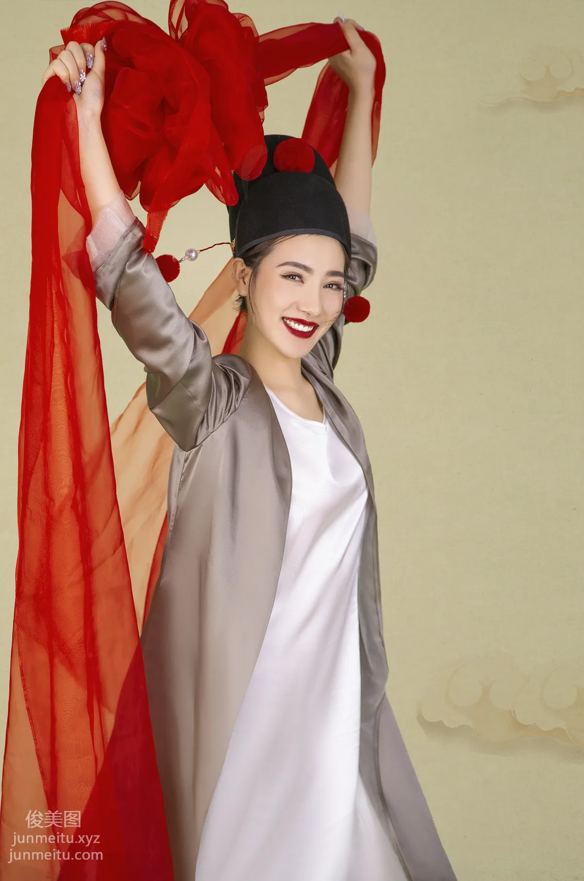 Wei Bao: YiTuYu photo 7