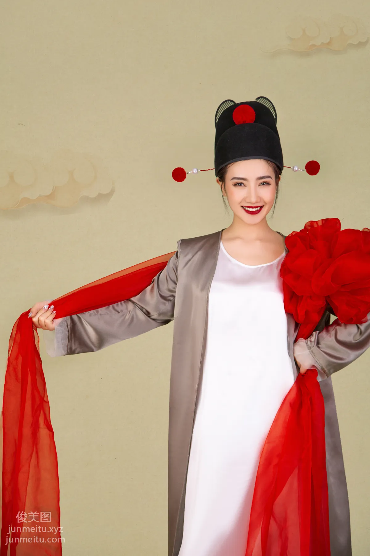 Wei Bao: YiTuYu photo 14