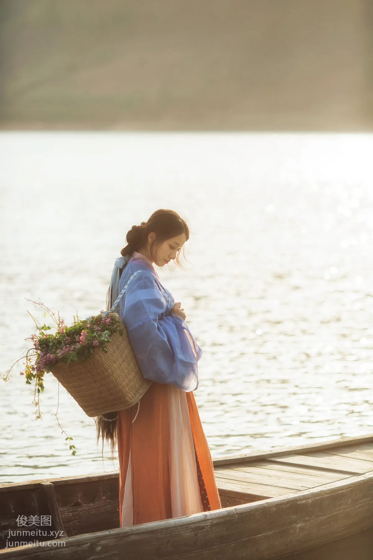 [YiTuYu] 2022.01.11 Book of Songs Xiao Qinghan photo 15