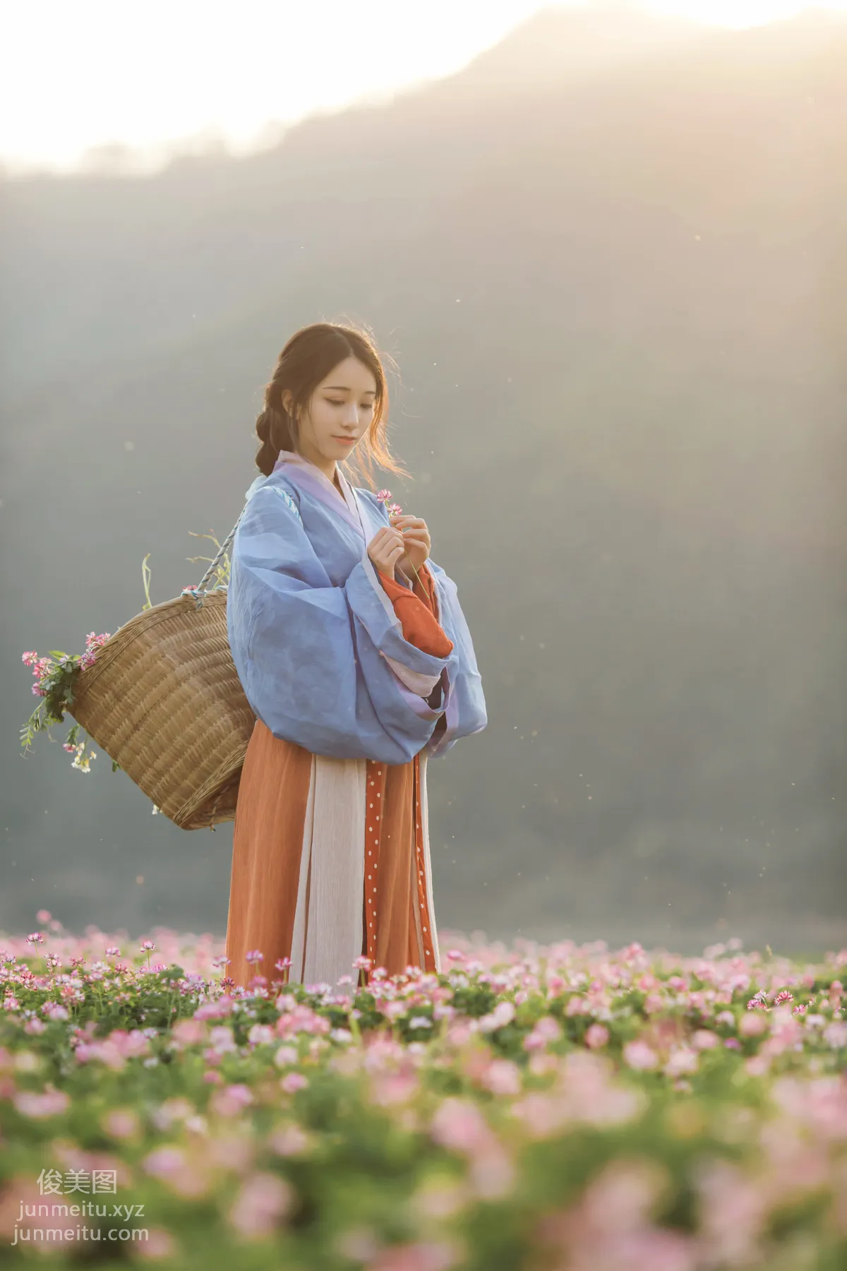 [YiTuYu] 2022.01.11 Book of Songs Xiao Qinghan photo 21