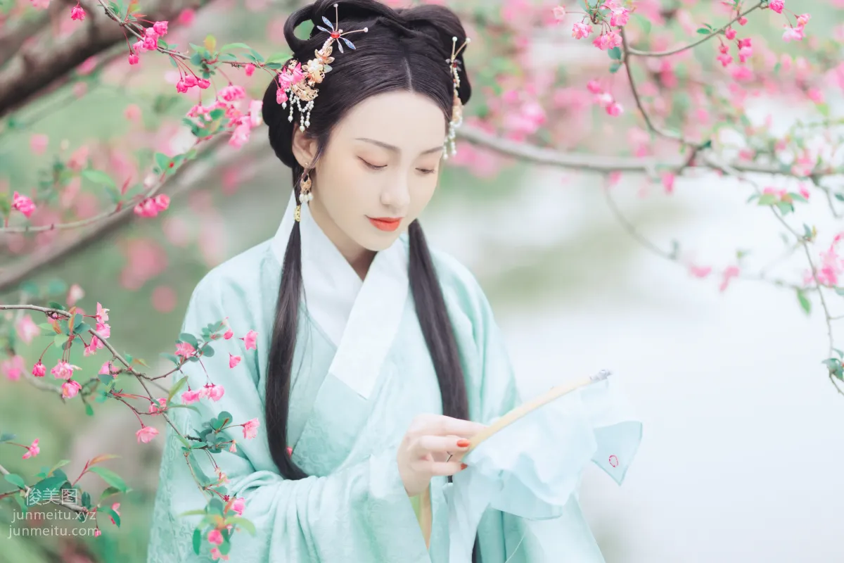 Joyceee: YiTuYu photo 8