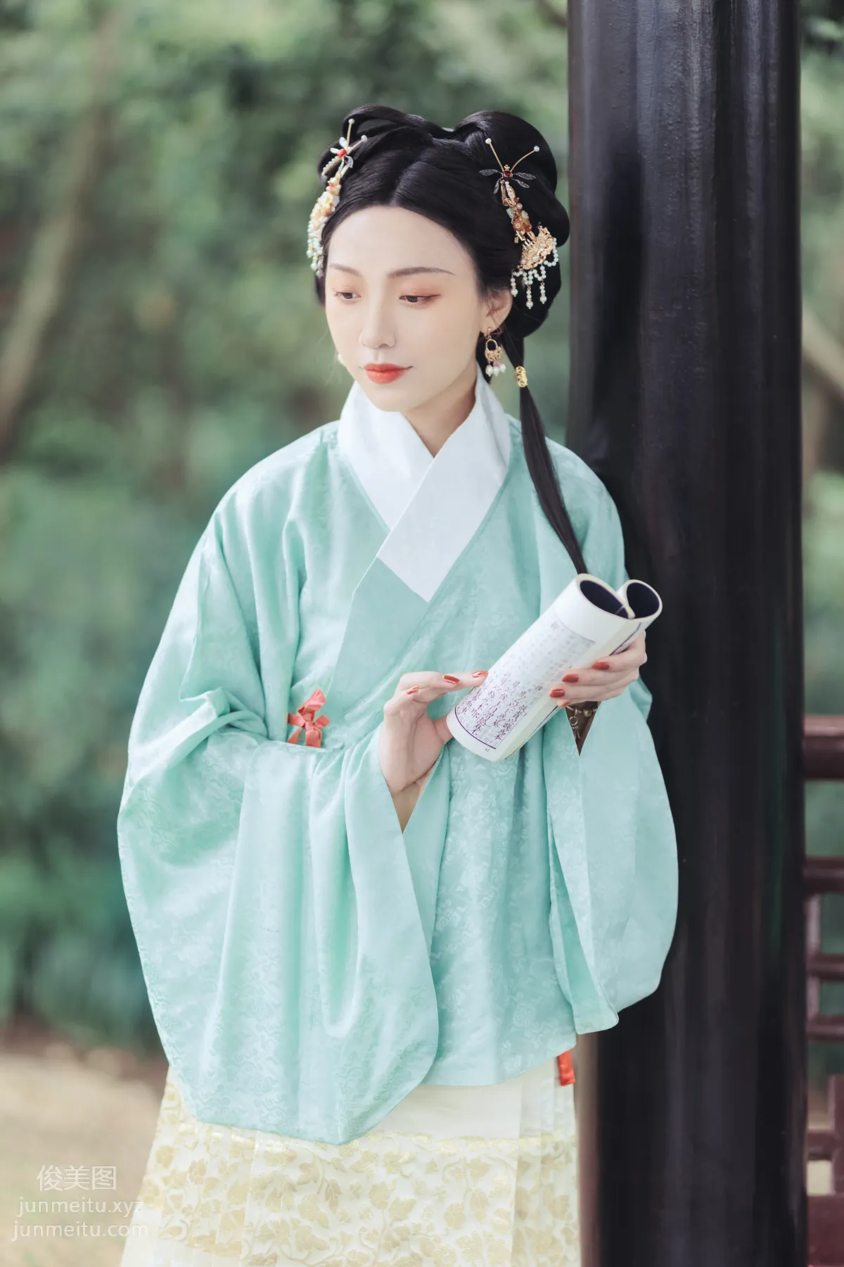 Joyceee: YiTuYu photo 13