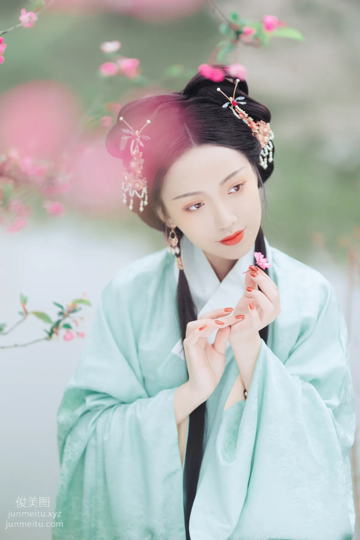 Joyceee: YiTuYu photo 19