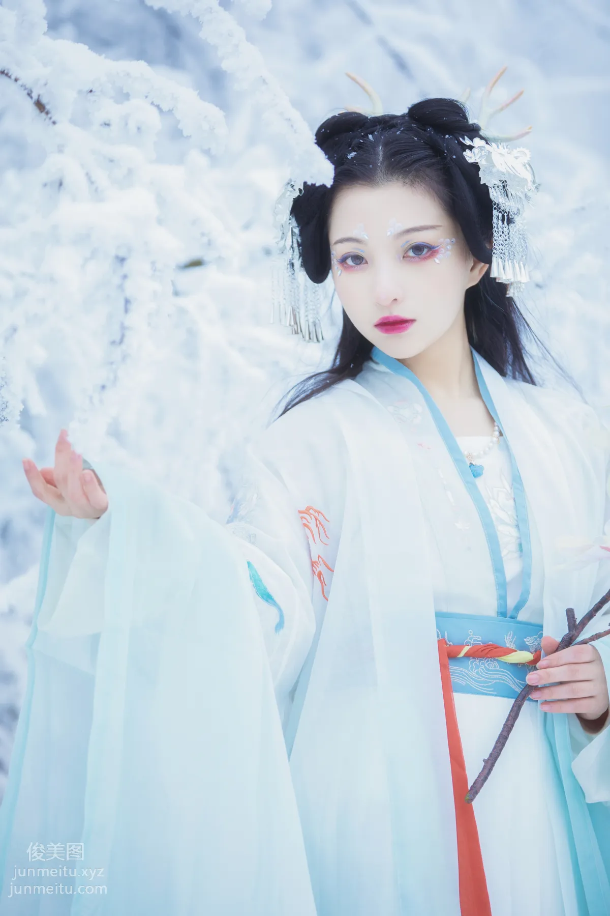 [YITUYU藝圖語]2022.01.12 雪妖 一千隻大日日 20