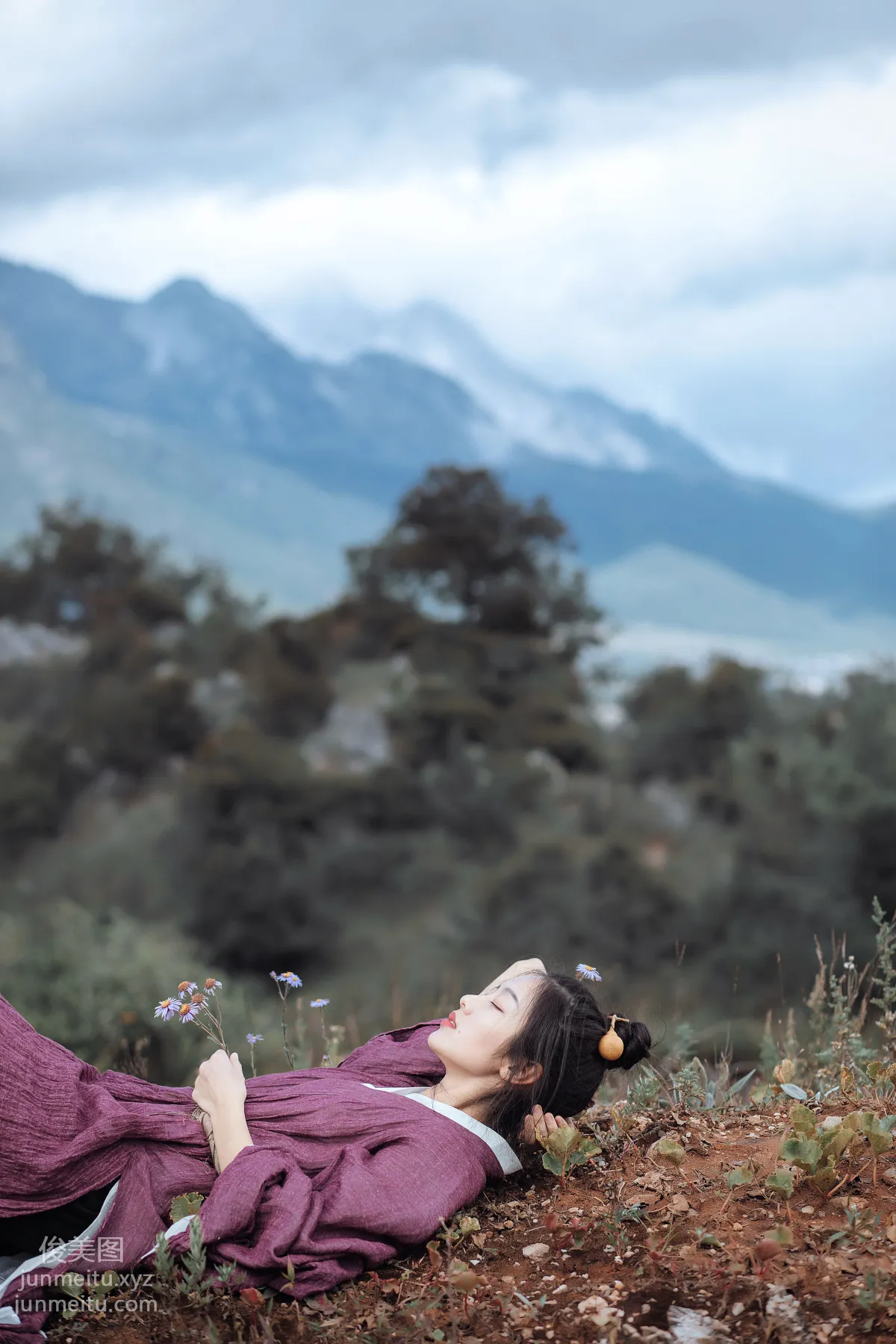 [YiTuYu] 2022.01.13 Selling Pine Breeze in May Xiang Xiaoyue photo 7