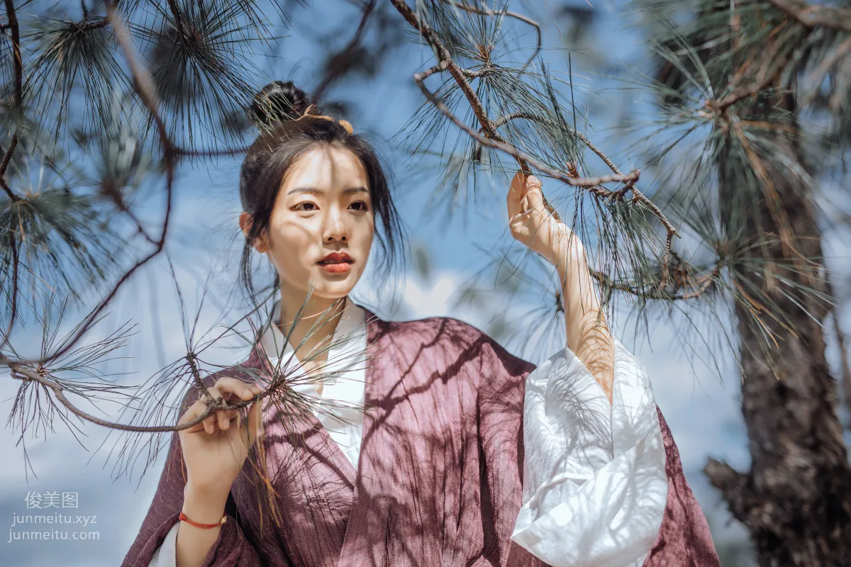 [YiTuYu] 2022.01.13 Selling Pine Breeze in May Xiang Xiaoyue photo 12