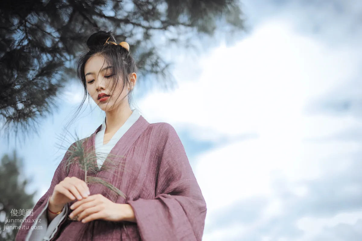 [YiTuYu] 2022.01.13 Selling Pine Breeze in May Xiang Xiaoyue photo 16