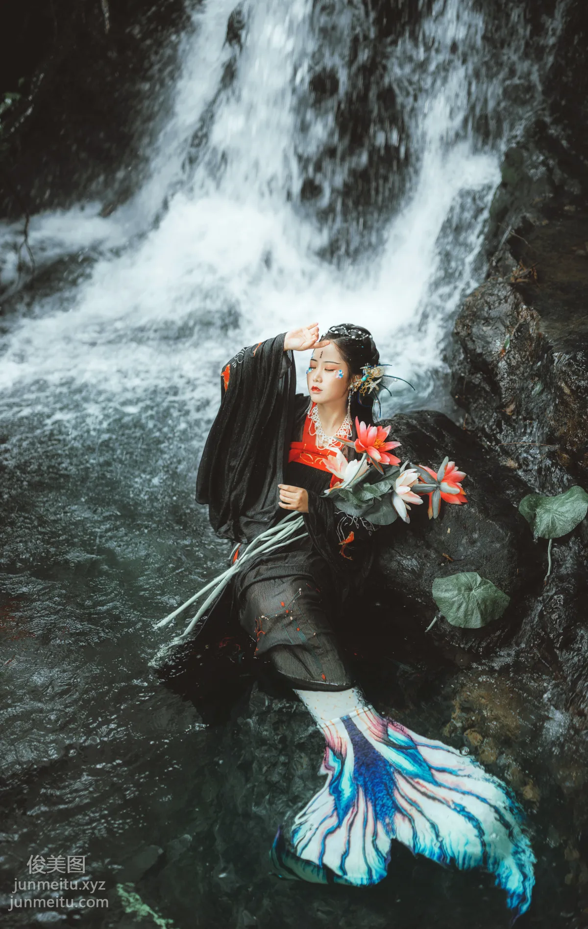 Lan Yuan: YiTuYu photo 2
