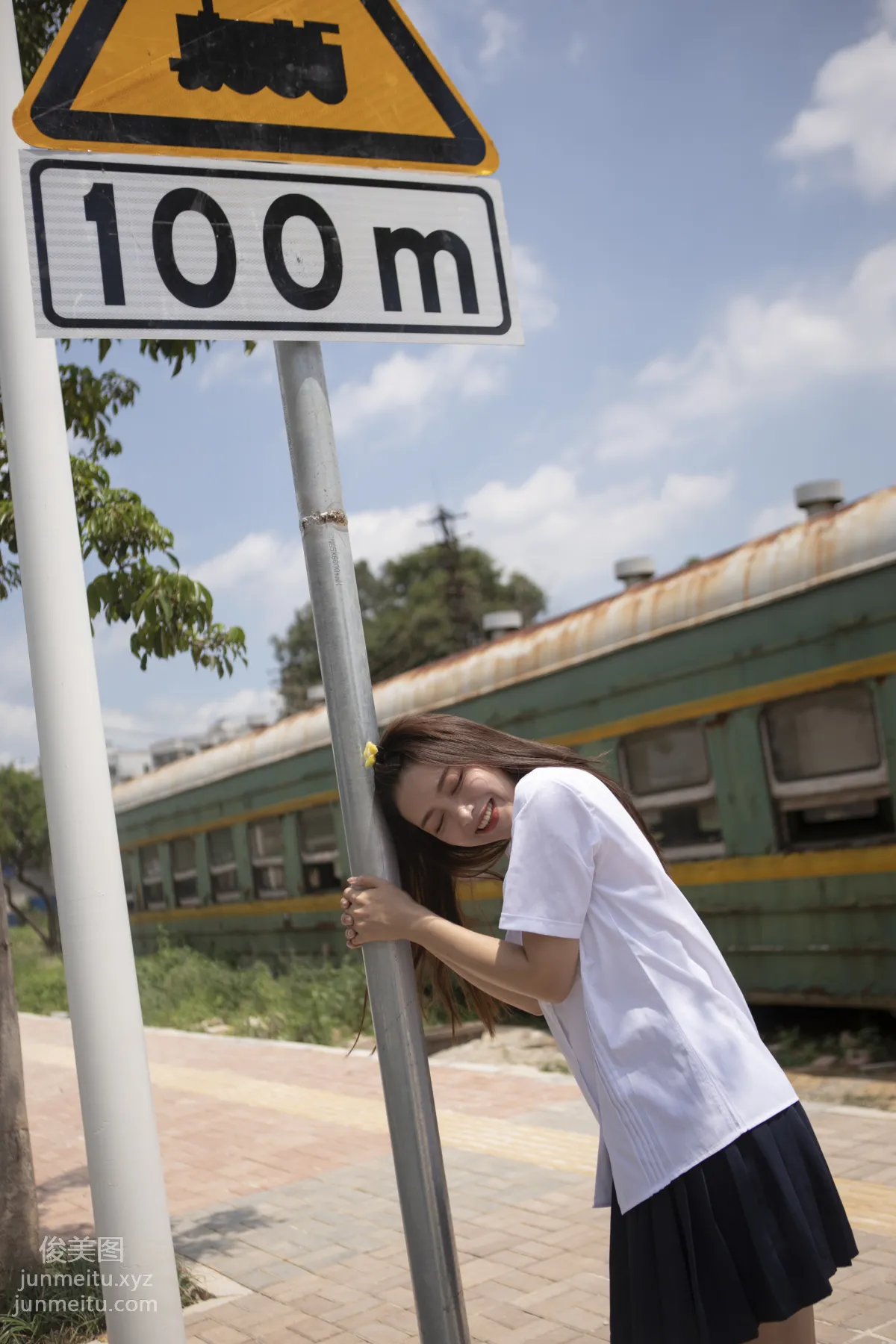 Teng Ying: YiTuYu photo 15