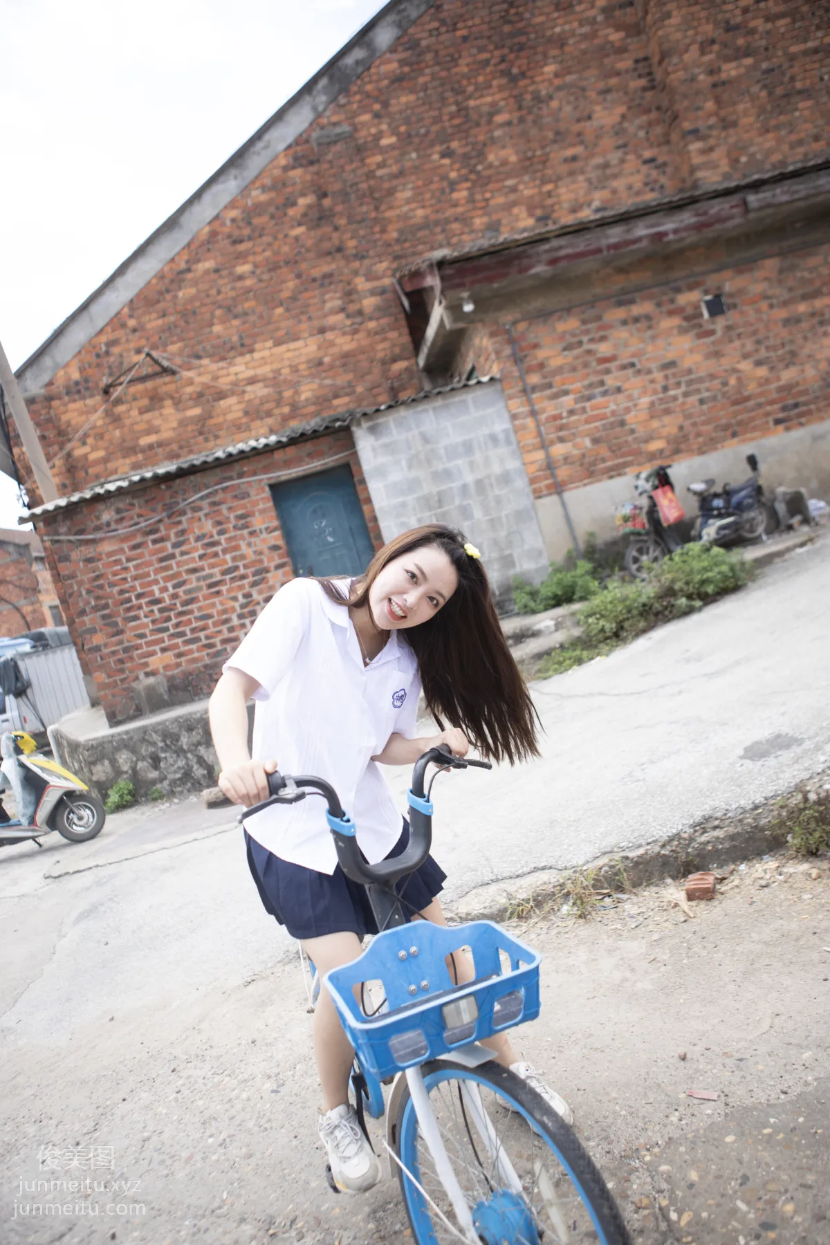 Teng Ying: YiTuYu photo 21