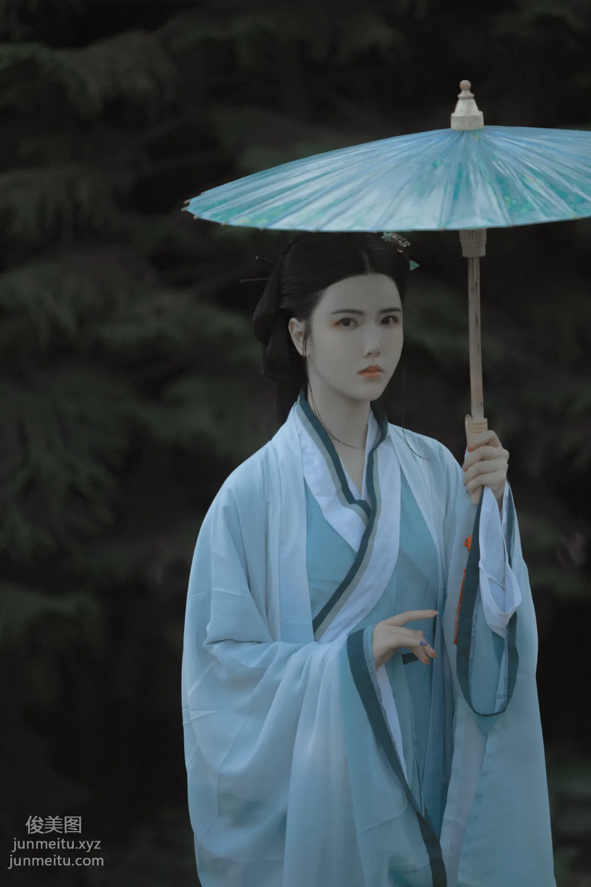 [YiTuYu] 2022.01.14 Autumn Evening in the Mountains San Zhongzi photo 17