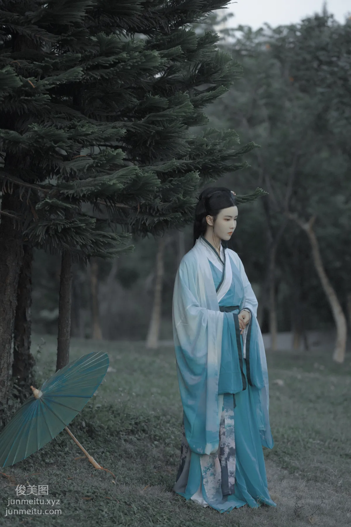 [YiTuYu] 2022.01.14 Autumn Evening in the Mountains San Zhongzi photo 23