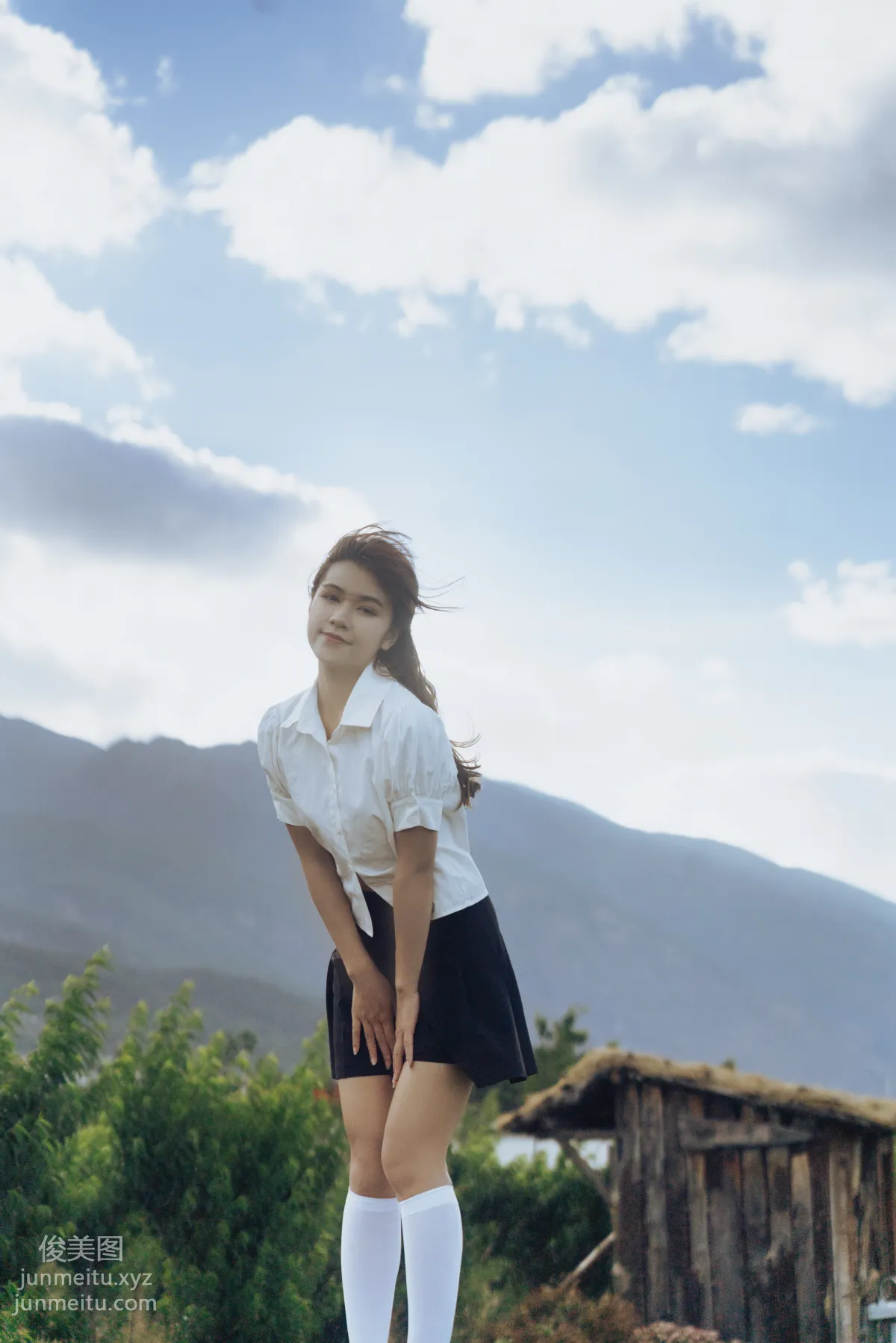 [YiTuYu] 2022.01.15 Minibus Takes Me Home Luo Zhi_ photo 4