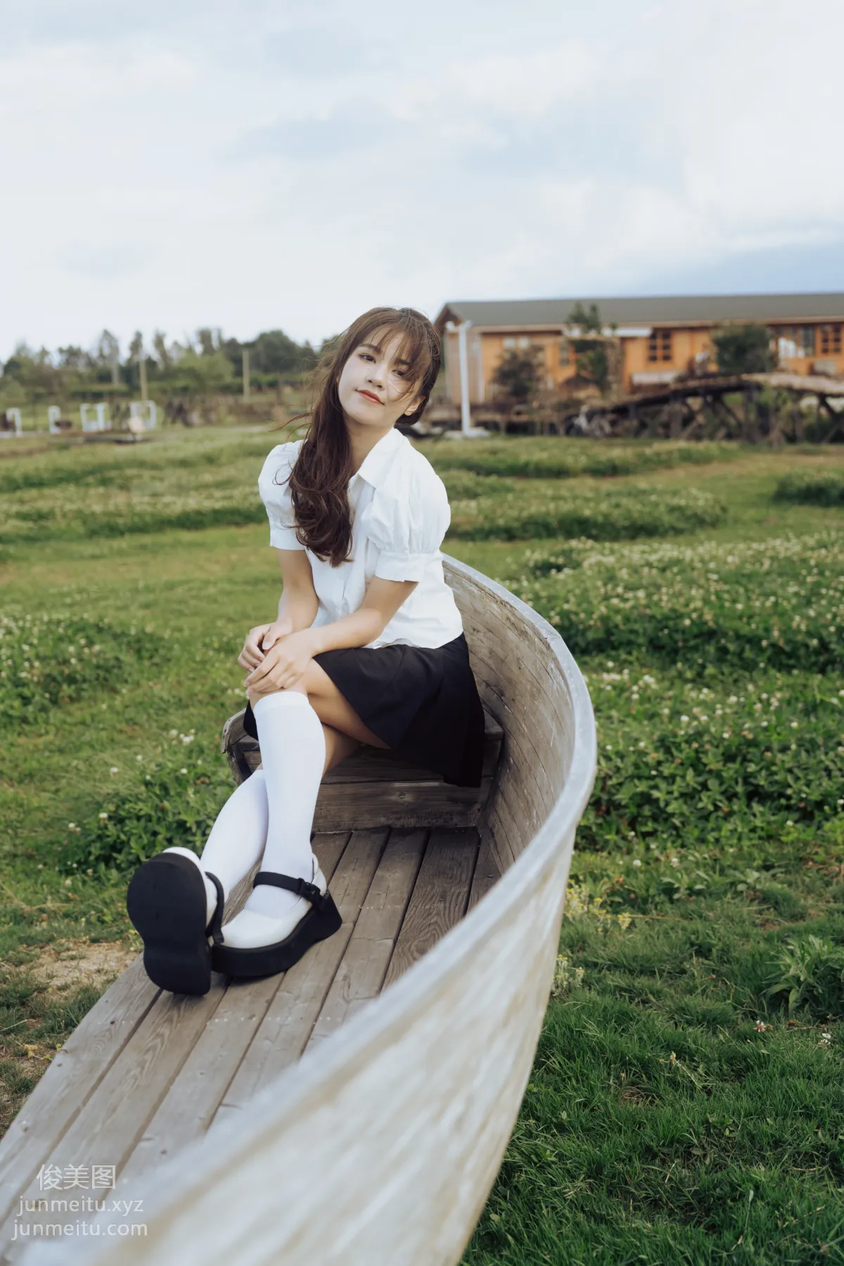 [YiTuYu] 2022.01.15 Minibus Takes Me Home Luo Zhi_ photo 11