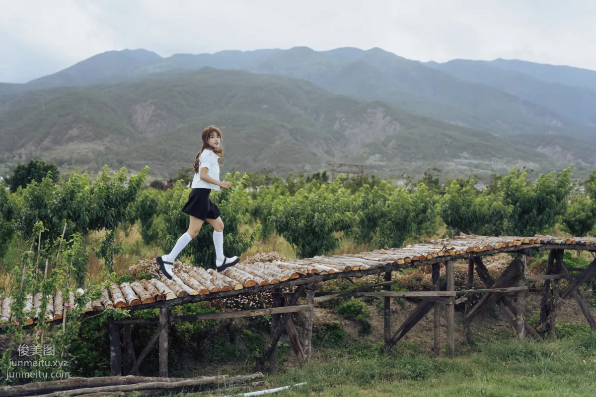 [YiTuYu] 2022.01.15 Minibus Takes Me Home Luo Zhi_ photo 12