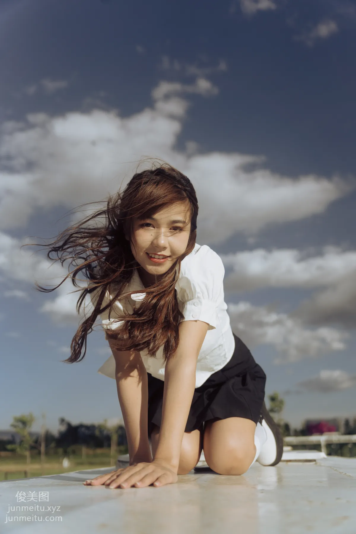 [YiTuYu] 2022.01.15 Minibus Takes Me Home Luo Zhi_ photo 21