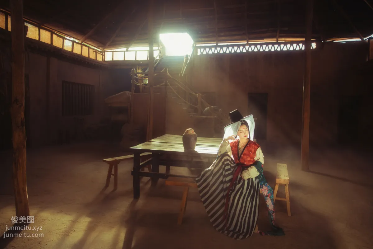 [YiTuYu] 2022.01.15 Wine Cellar Yiqian Zhida Riri photo 4