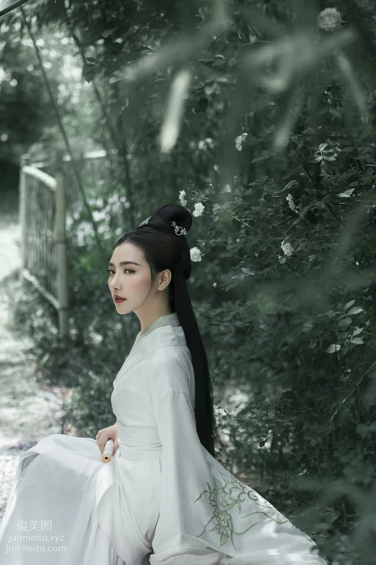 Wei Bao: YiTuYu photo 7