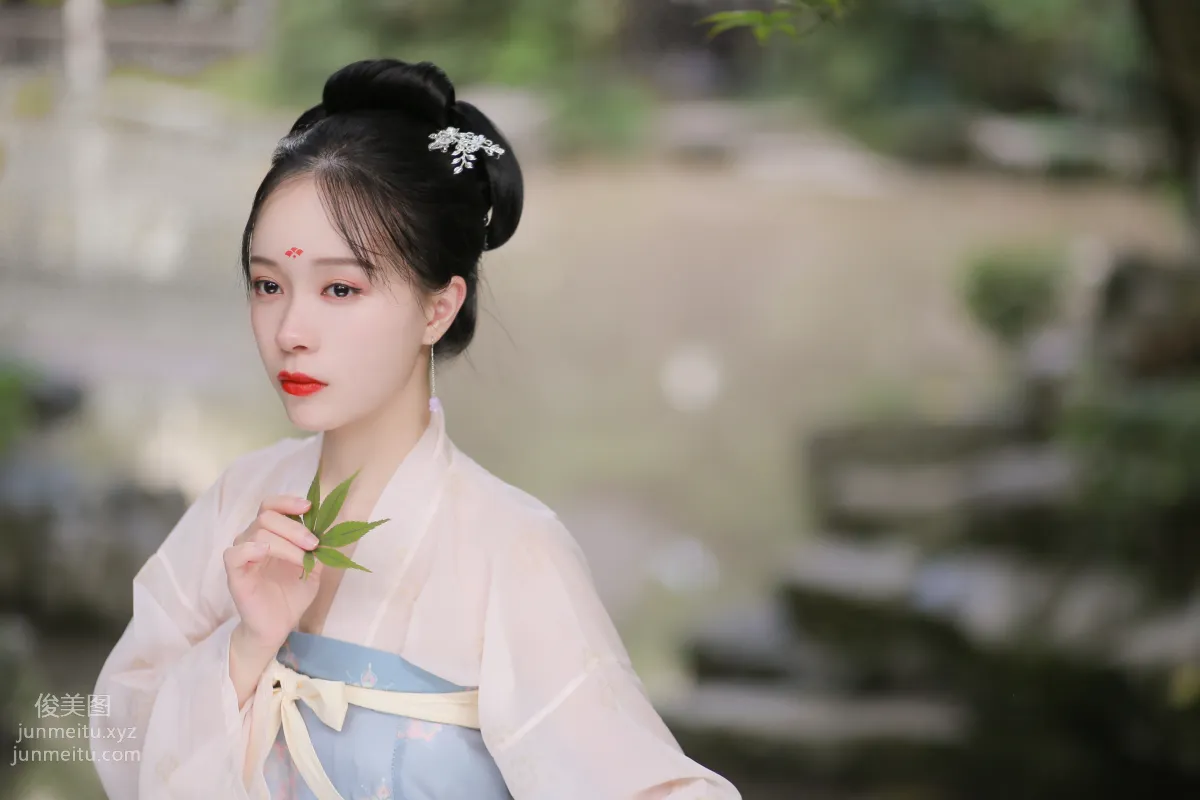 [YiTuYu] 2022.01.18 Butterfly in Love with Flowers Huaze Ruanruan [+1P/MB] photo 6