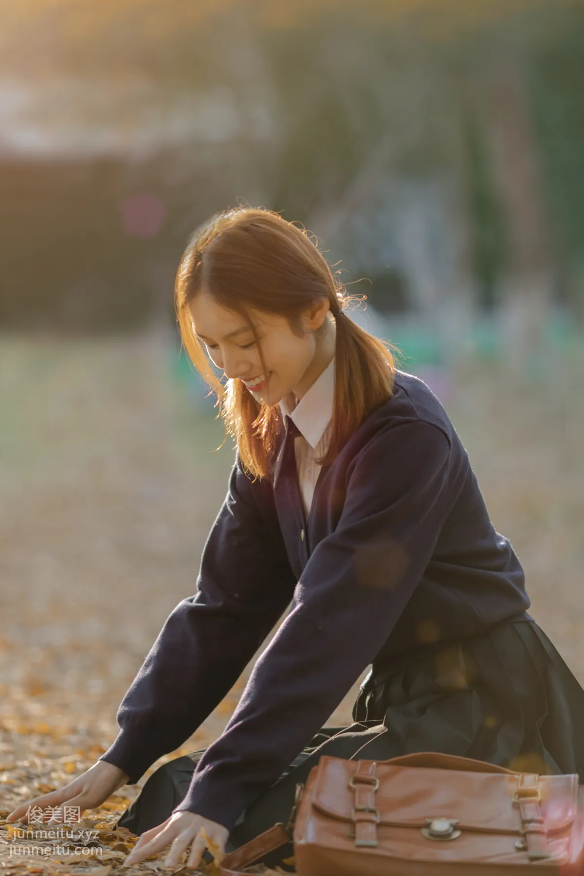 [YiTuYu] 2022.01.19 Autumn, Watching Ginkgo with You Zhuyun Huida Mowang photo 8