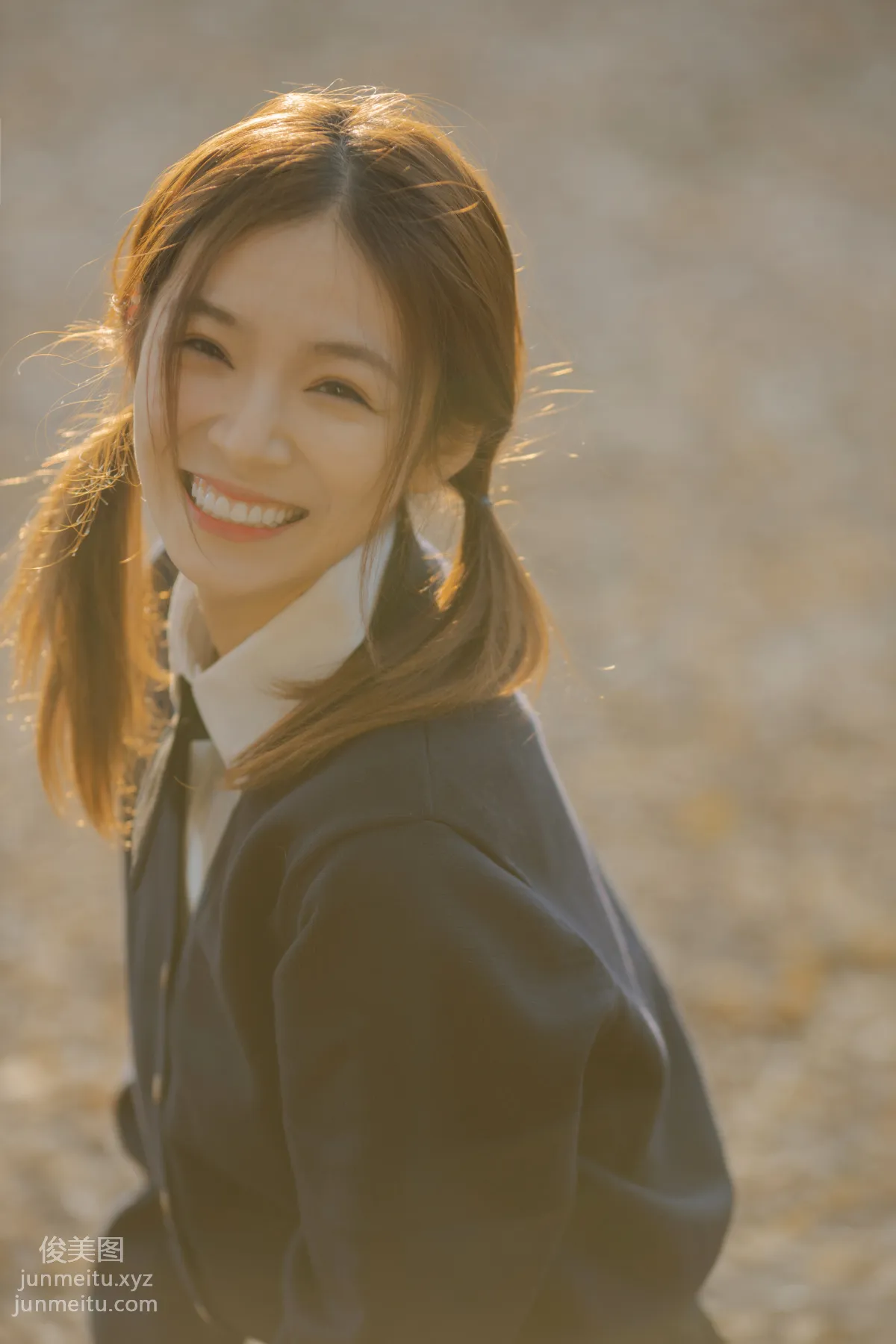 [YiTuYu] 2022.01.19 Autumn, Watching Ginkgo with You Zhuyun Huida Mowang photo 10
