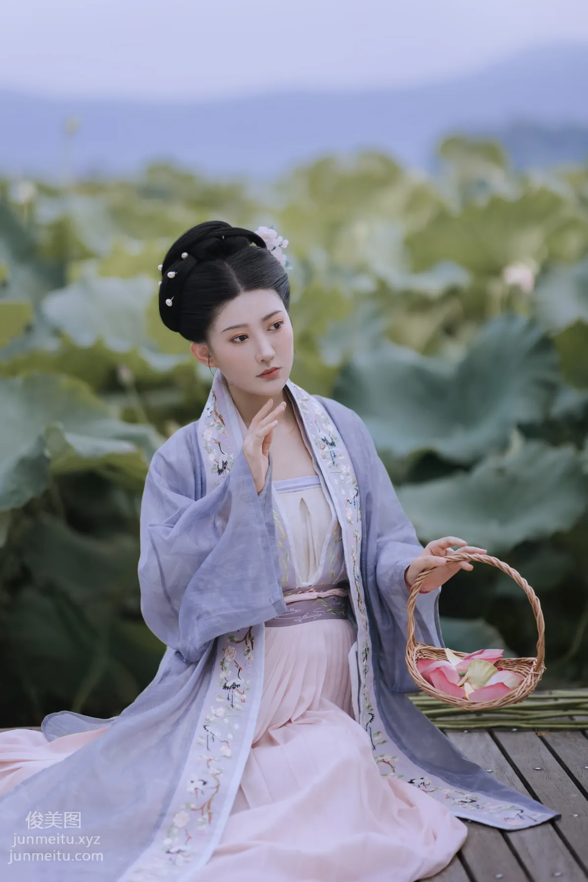 Bing Bing: YiTuYu photo 7
