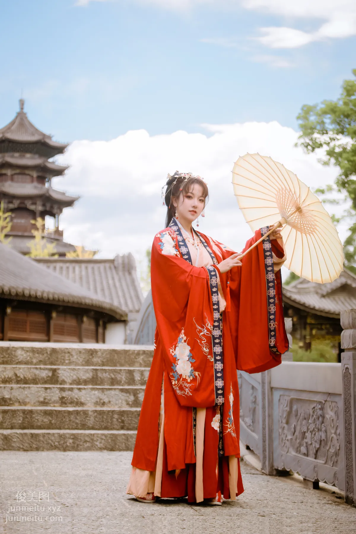 Xi Xi: YiTuYu photo 22
