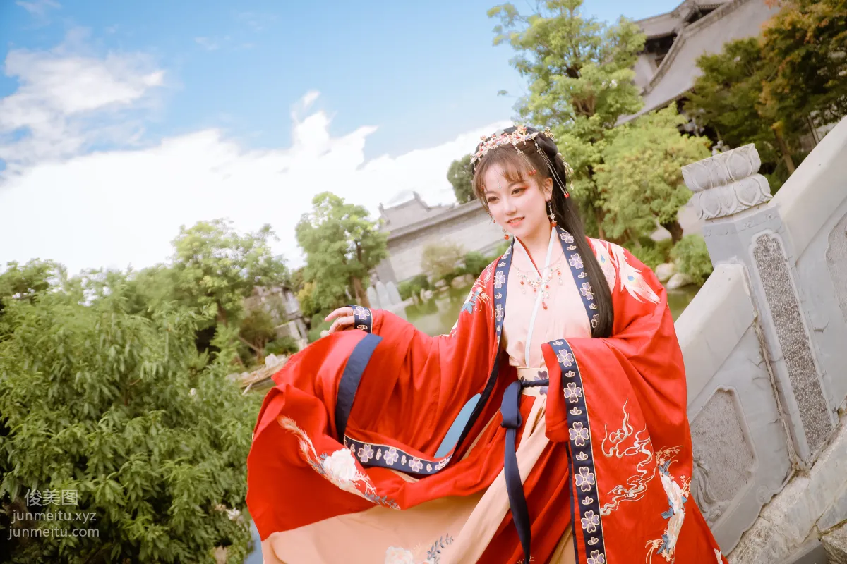 Xi Xi: YiTuYu photo 23
