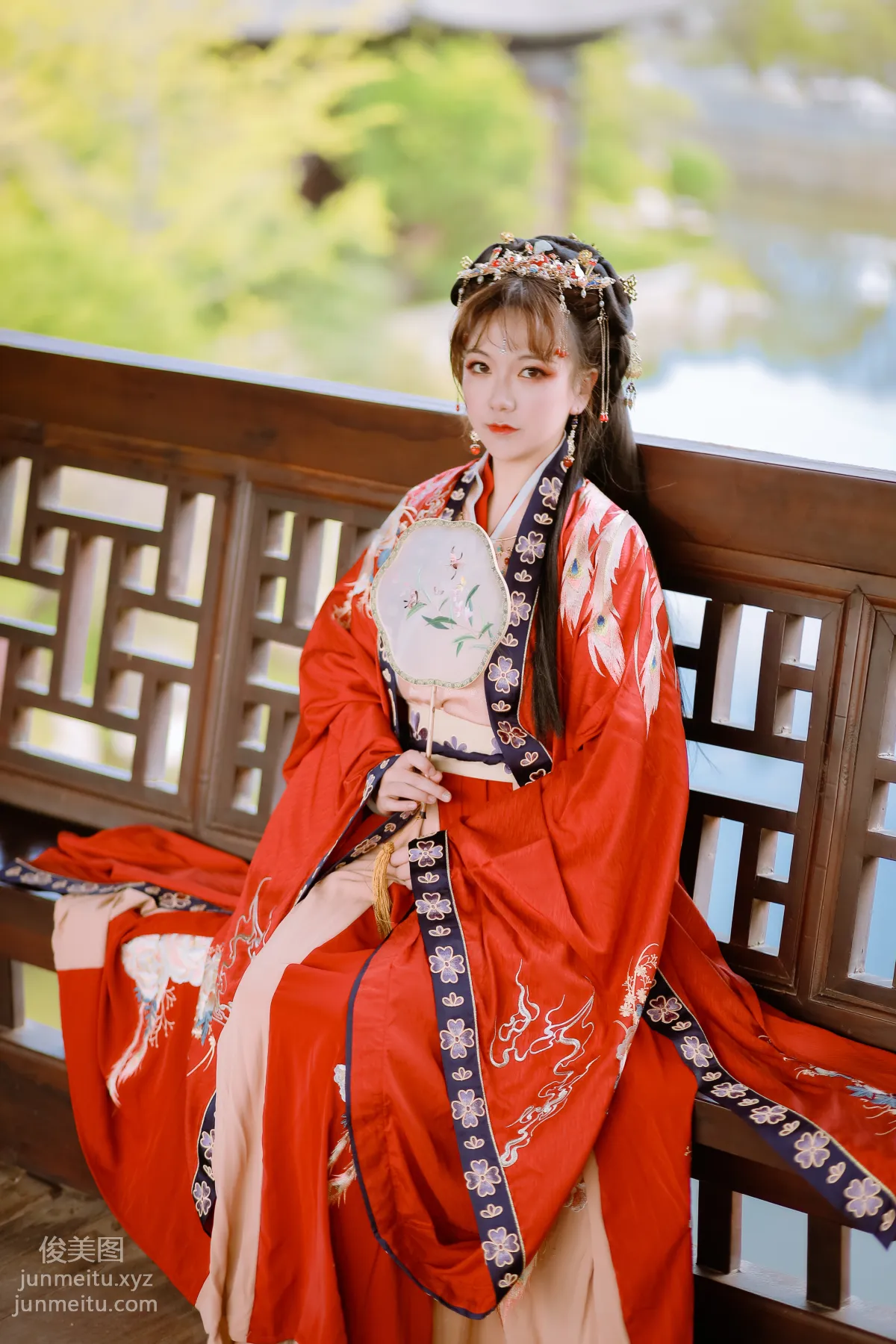 Xi Xi: YiTuYu photo 32