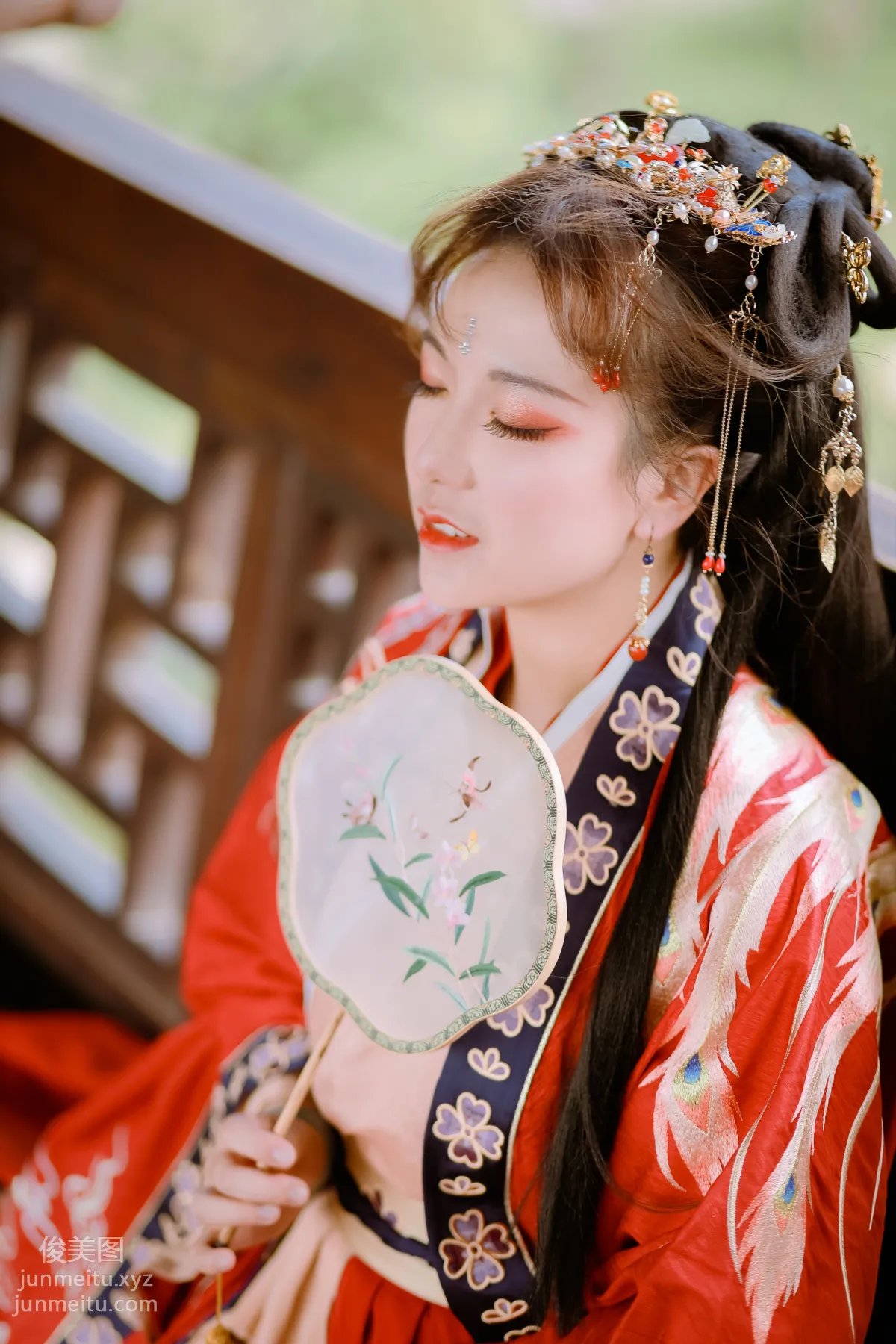 Xi Xi: YiTuYu photo 33