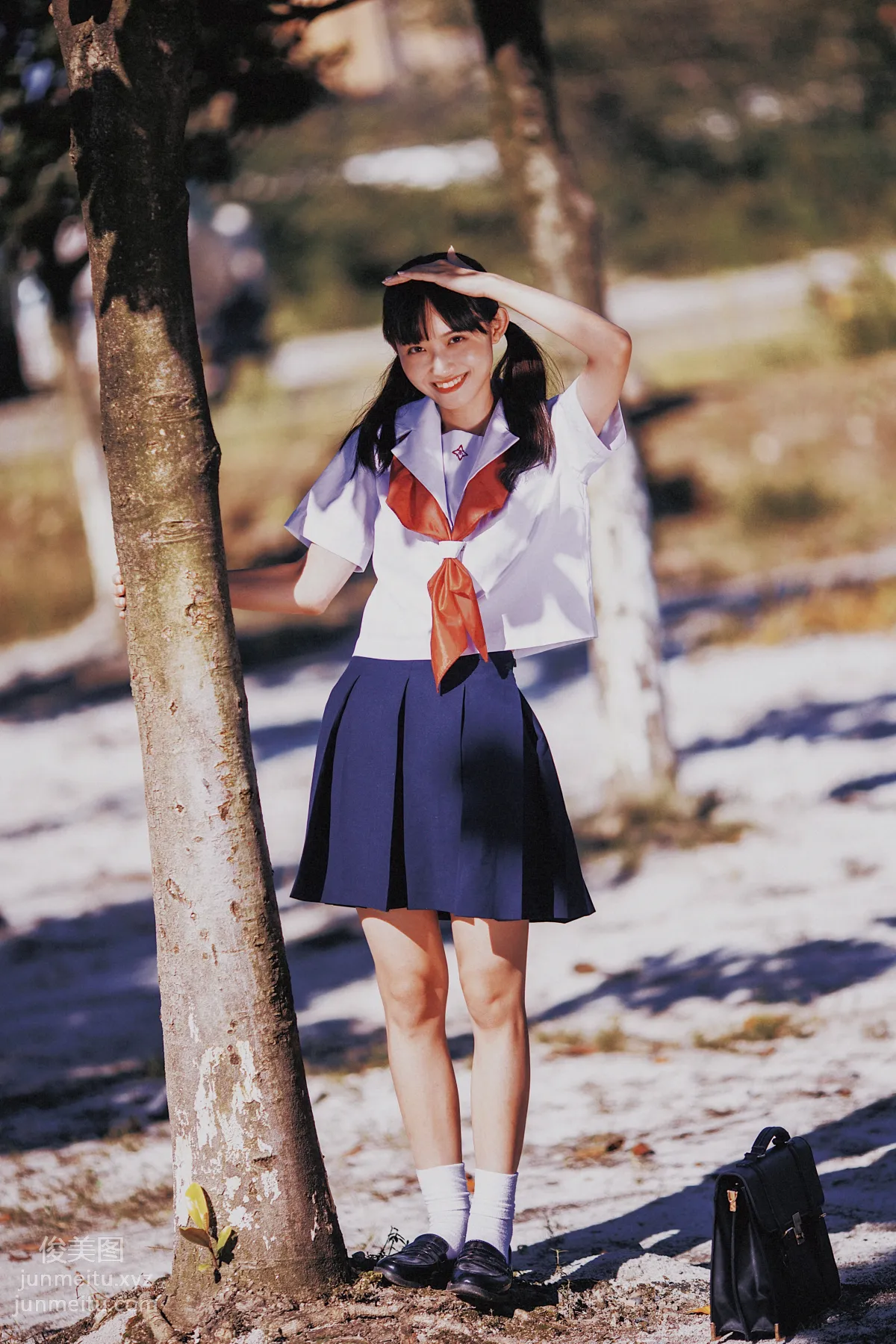 Ling Mu: YiTuYu photo 6