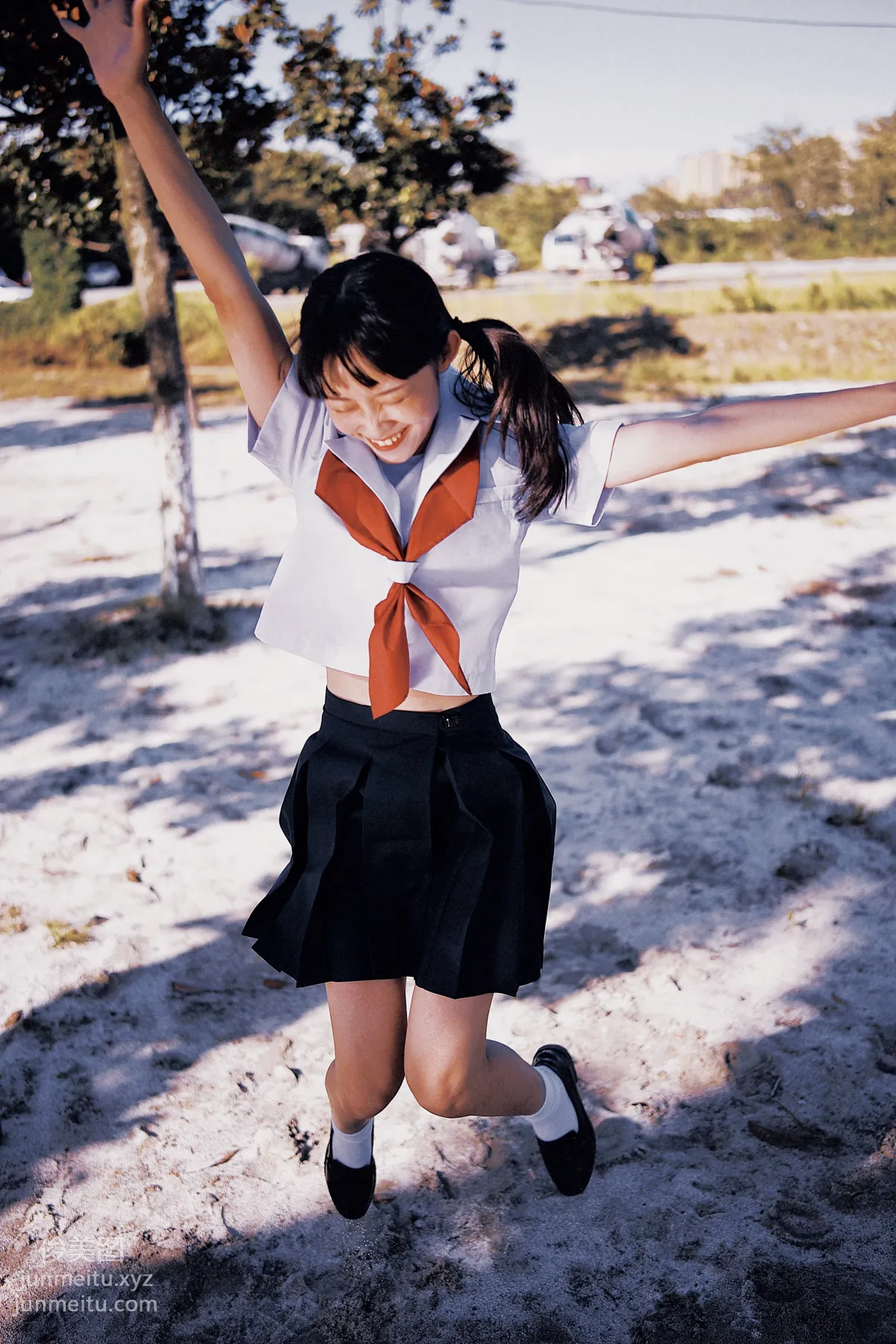 Ling Mu: YiTuYu photo 27