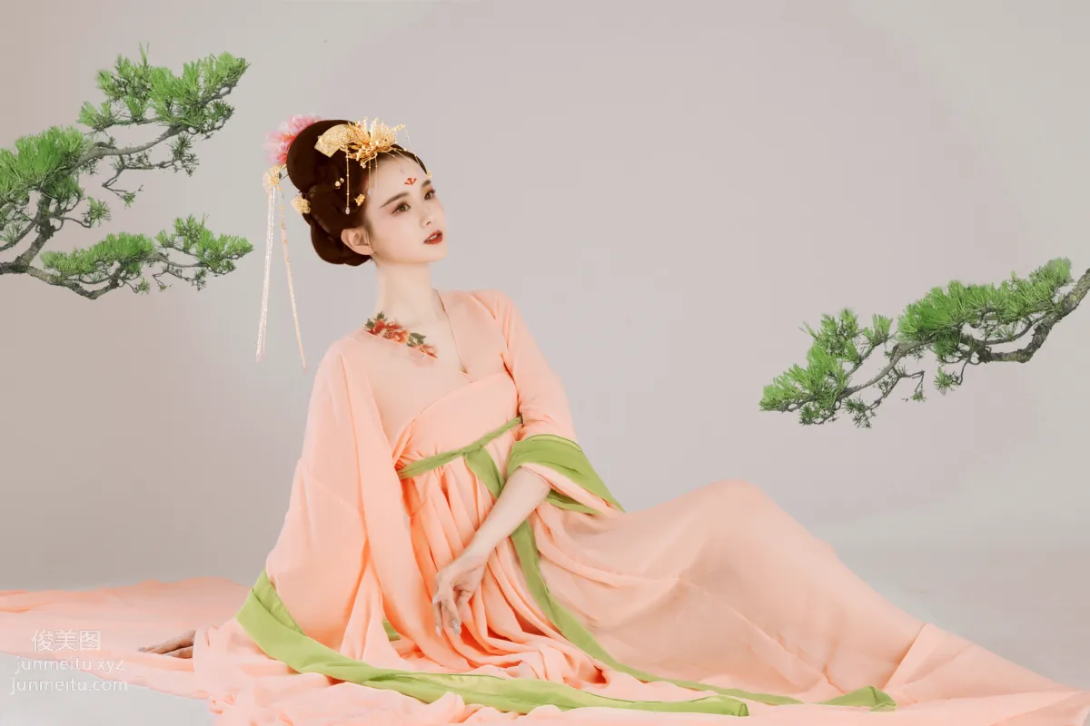 Xin Bao: YiTuYu photo 24