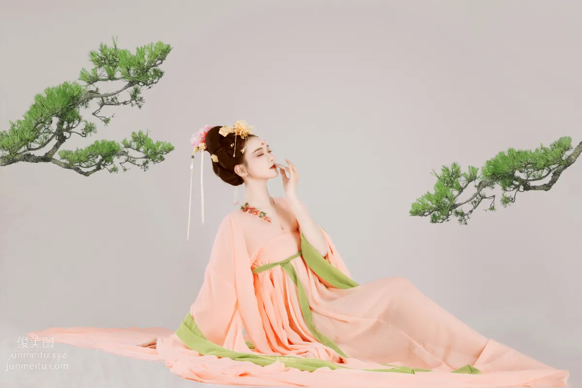 Xin Bao: YiTuYu photo 25