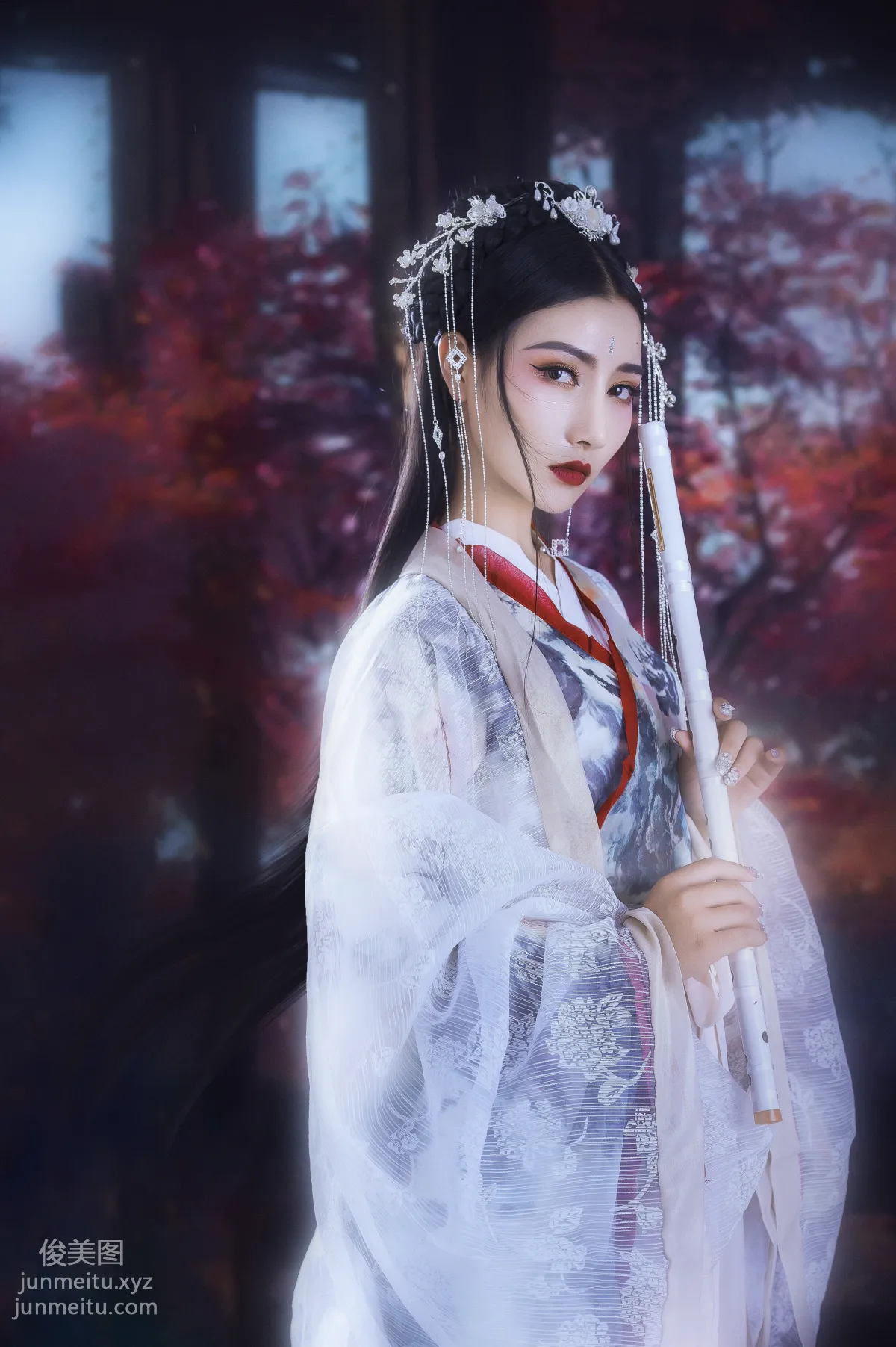 Wei Bao: YiTuYu photo 2