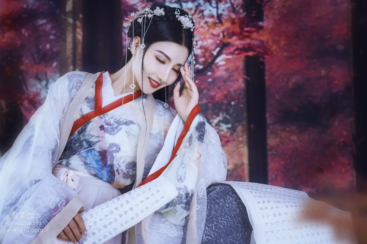 Wei Bao: YiTuYu photo 12