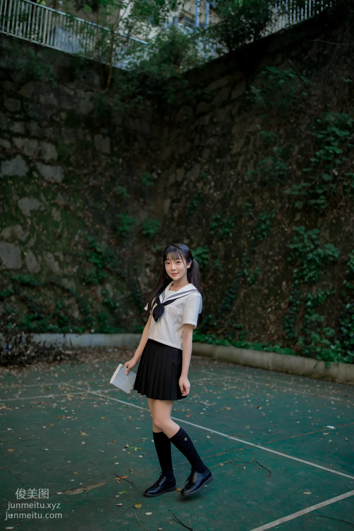 Xin Xin: YiTuYu photo 6