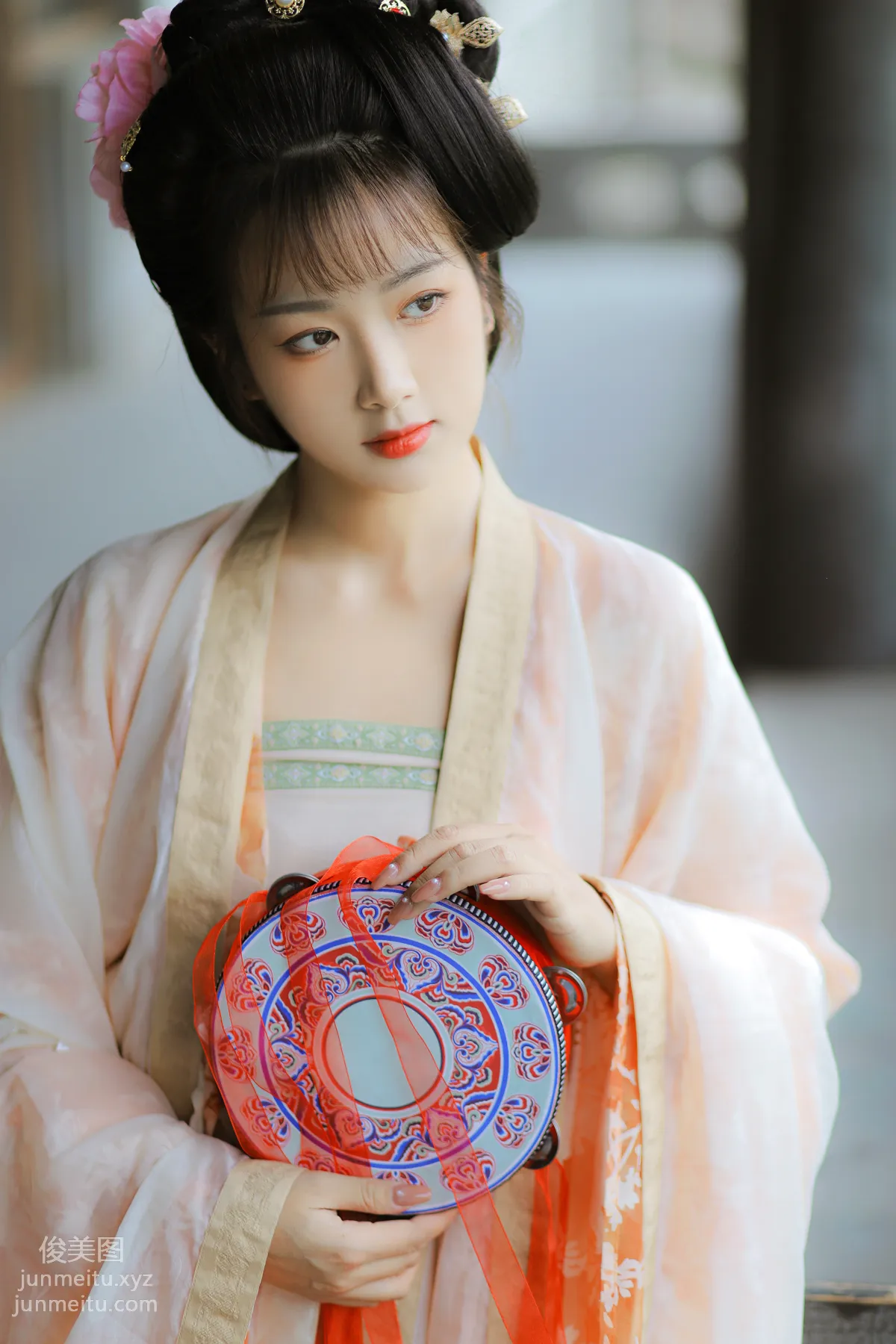 Lizi Riz: YiTuYu photo 5