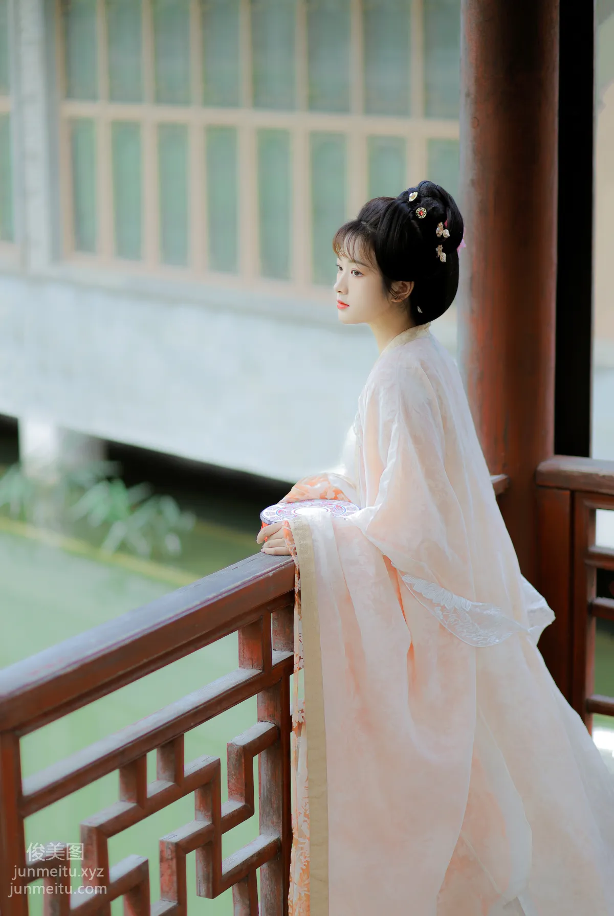 Lizi Riz: YiTuYu photo 9