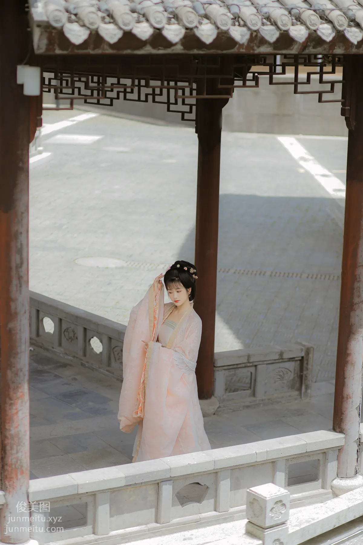 Lizi Riz: YiTuYu photo 10