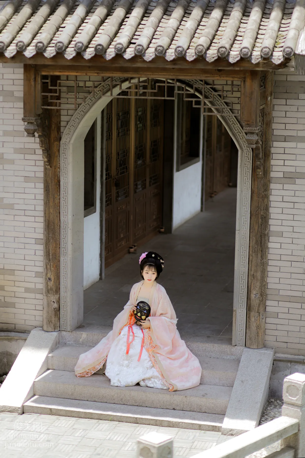Lizi Riz: YiTuYu photo 19