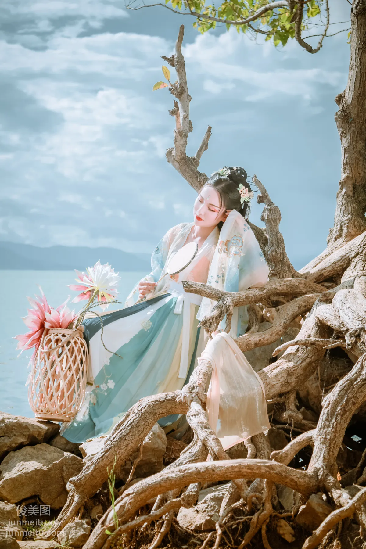 Xia Lingman: YiTuYu photo 2