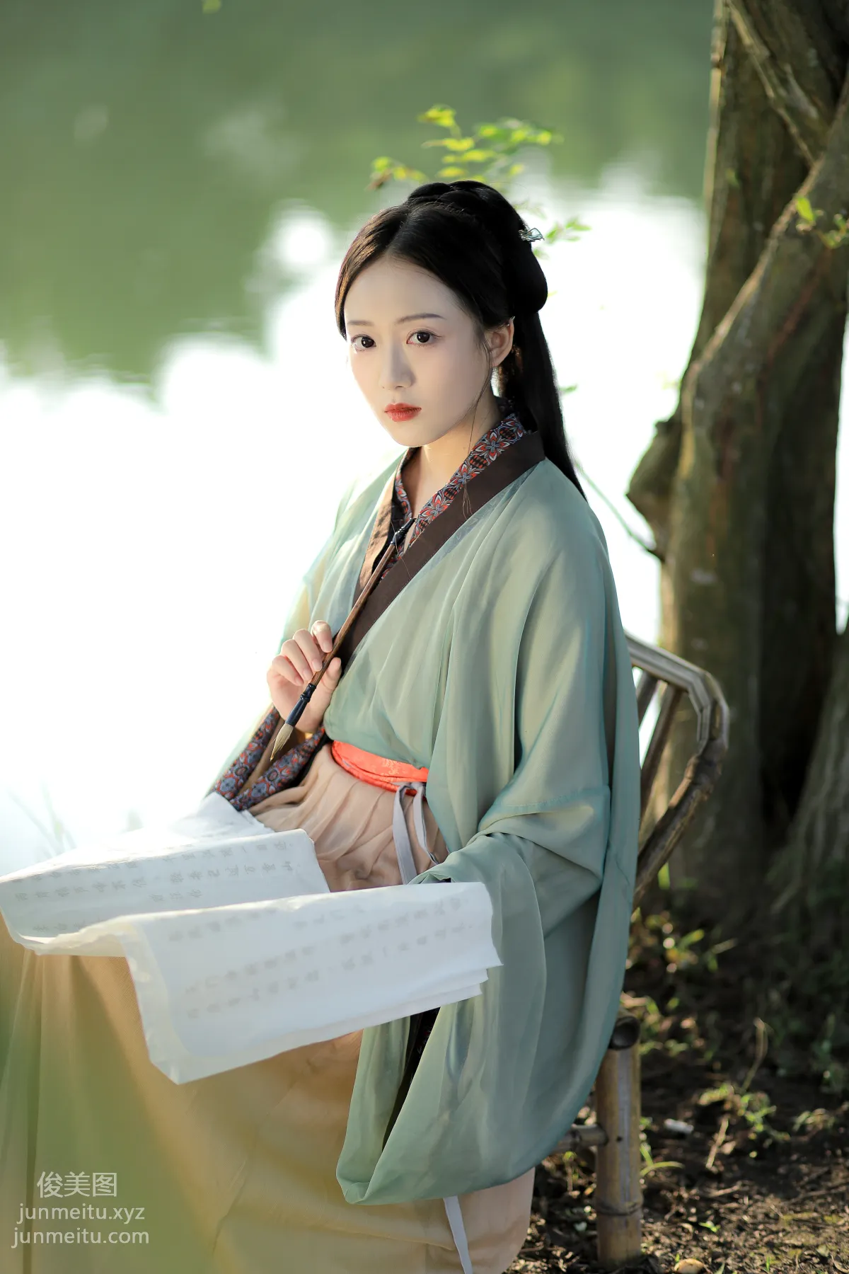 Xin Yi: YiTuYu photo 8