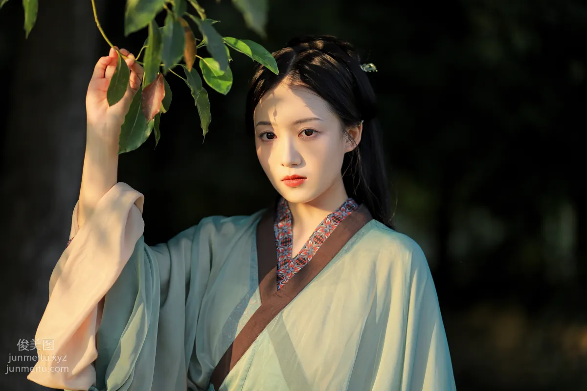 Xin Yi: YiTuYu photo 16