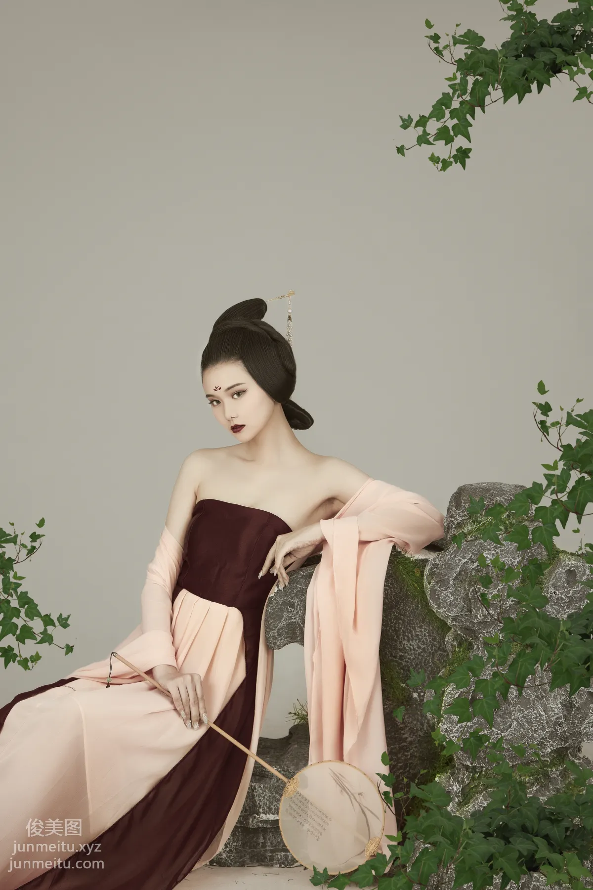 Xin Bao: YiTuYu photo 17