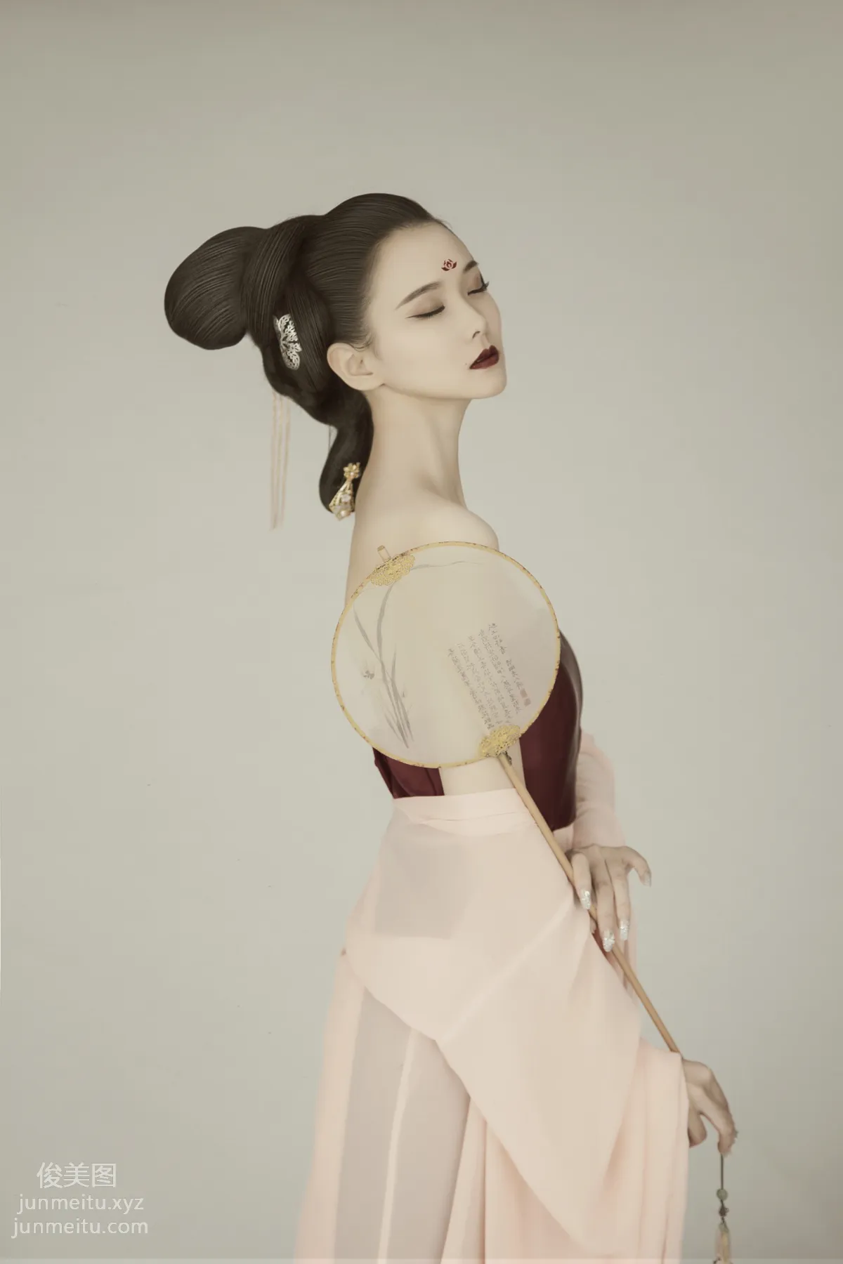 Xin Bao: YiTuYu photo 19