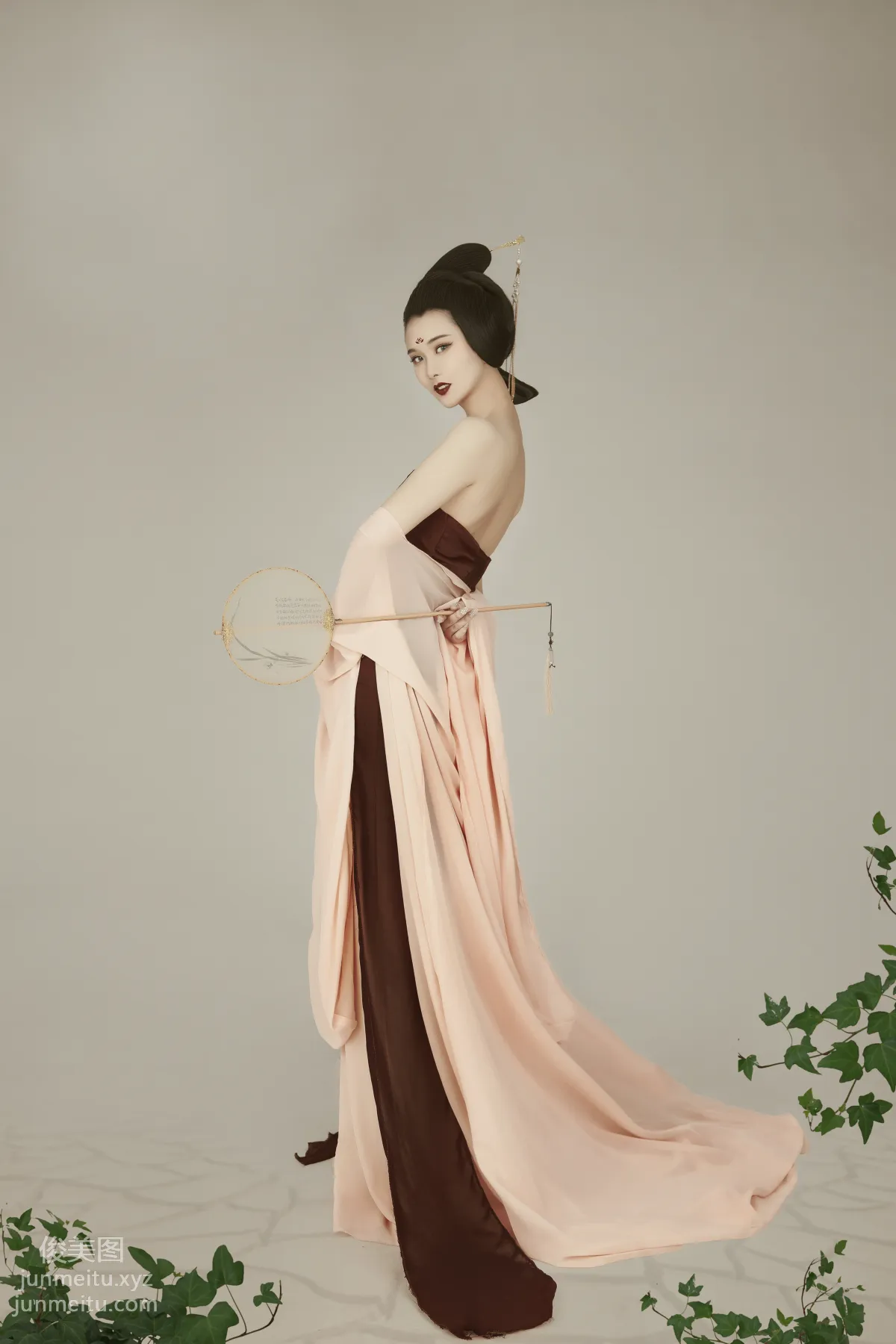 Xin Bao: YiTuYu photo 22